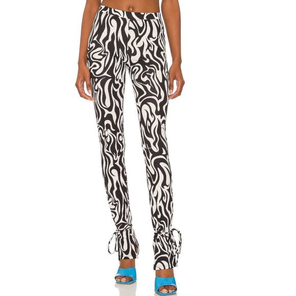 Revolve Hours Jordan Pant in B&W NWOT Size Small - Picture 2 of 4